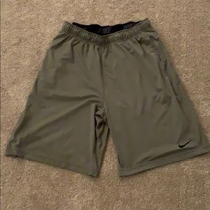 Nike Shorts - Nike athletic shorts Nike Shorts - Nike athletic shorts
